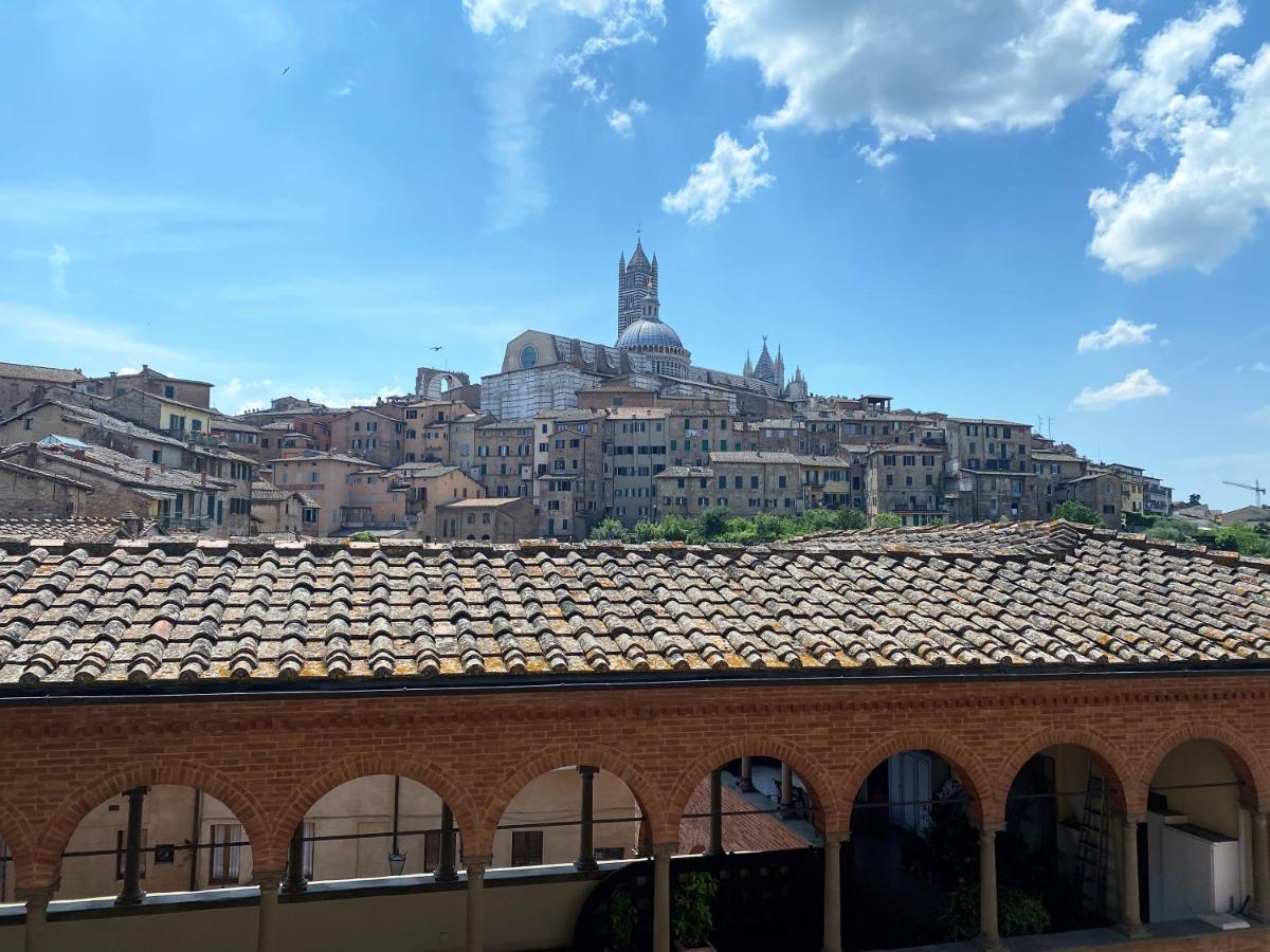 Camporegio 31- In Centro Con Vista Sul Duomo Siena Buitenkant foto